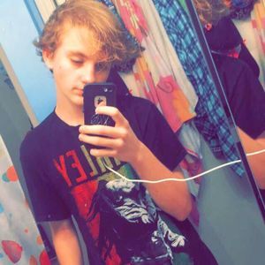 Meet your Posher, Gage